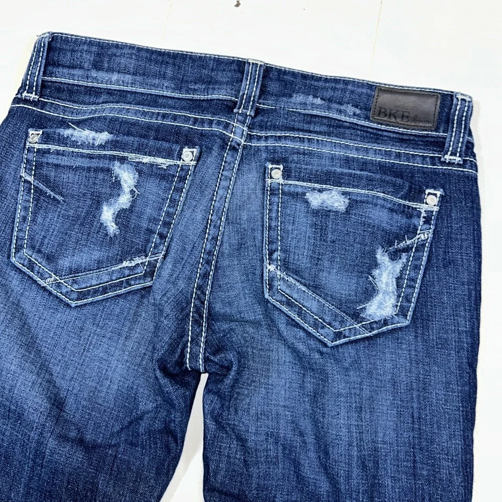 BKE Stella Frayed Raw Hem Distressed‎ Whiskered Jeans Stretch Size 28